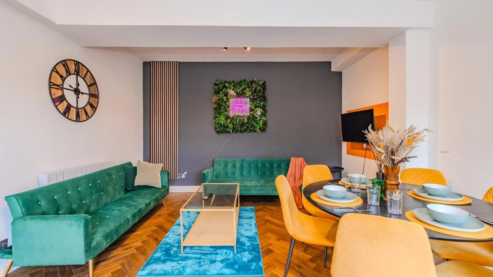Contactos de Super Central 2 Bedroom Flat Next To Brighton Beach & Shopping Center