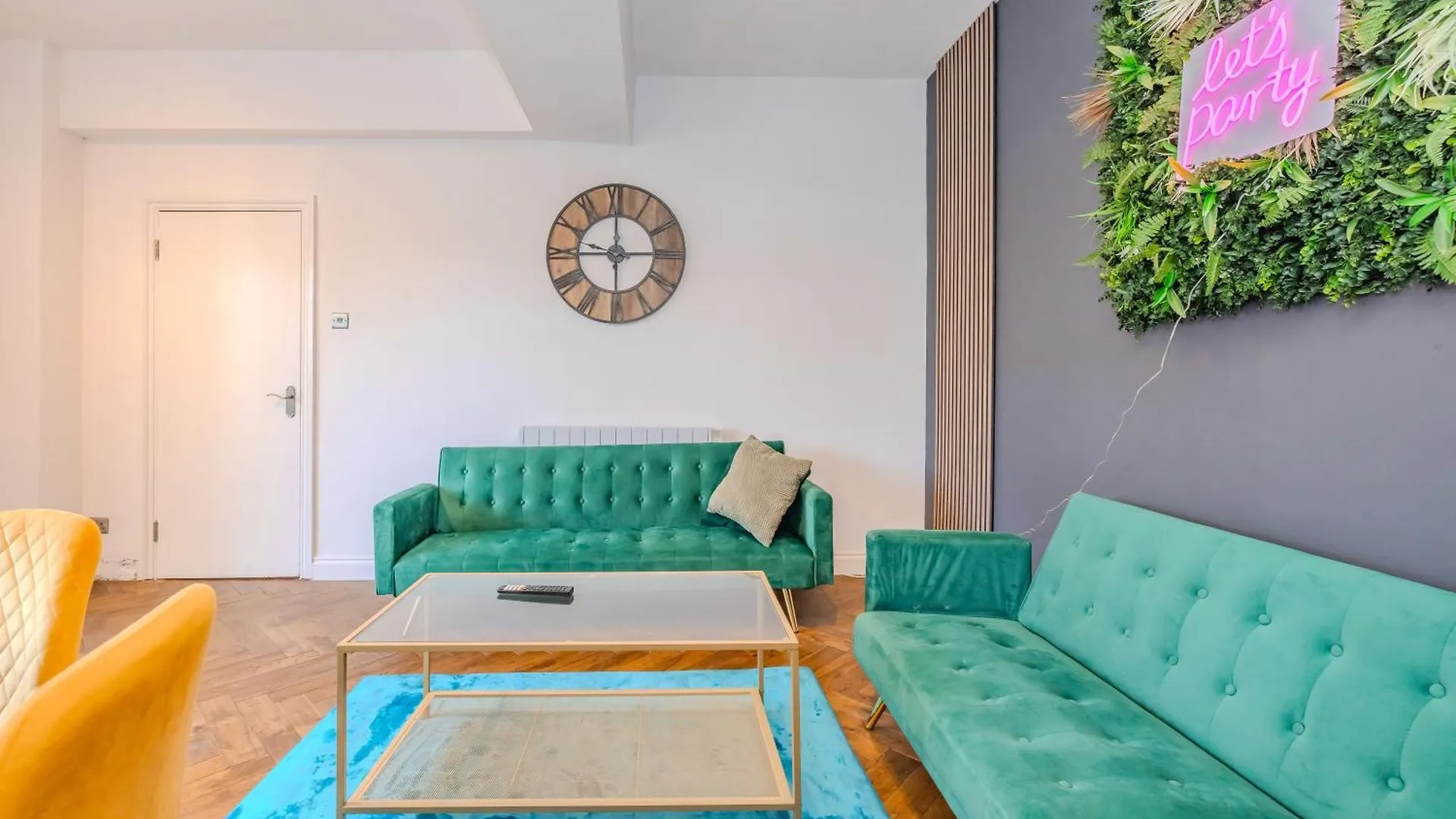 Super Central 2 Bedroom Flat Next To Brighton Beach & Shopping Center 0*,
